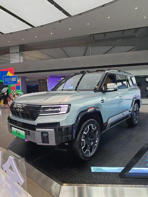 东莞349比亚迪方程豹硬派越野的爆款，英菲尼迪35周年与你共成长